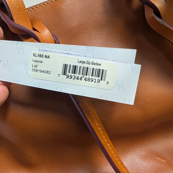Dooney & Bourke Florentine Zip Barlow - Picture 2 of 12